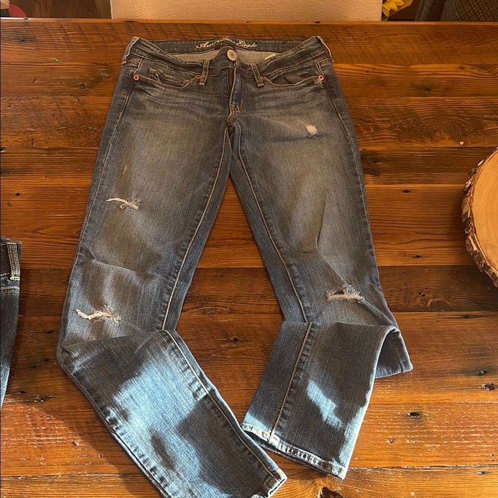 American Eagle Outfitters Blue Skinny Jeans with Distressed Details size 2